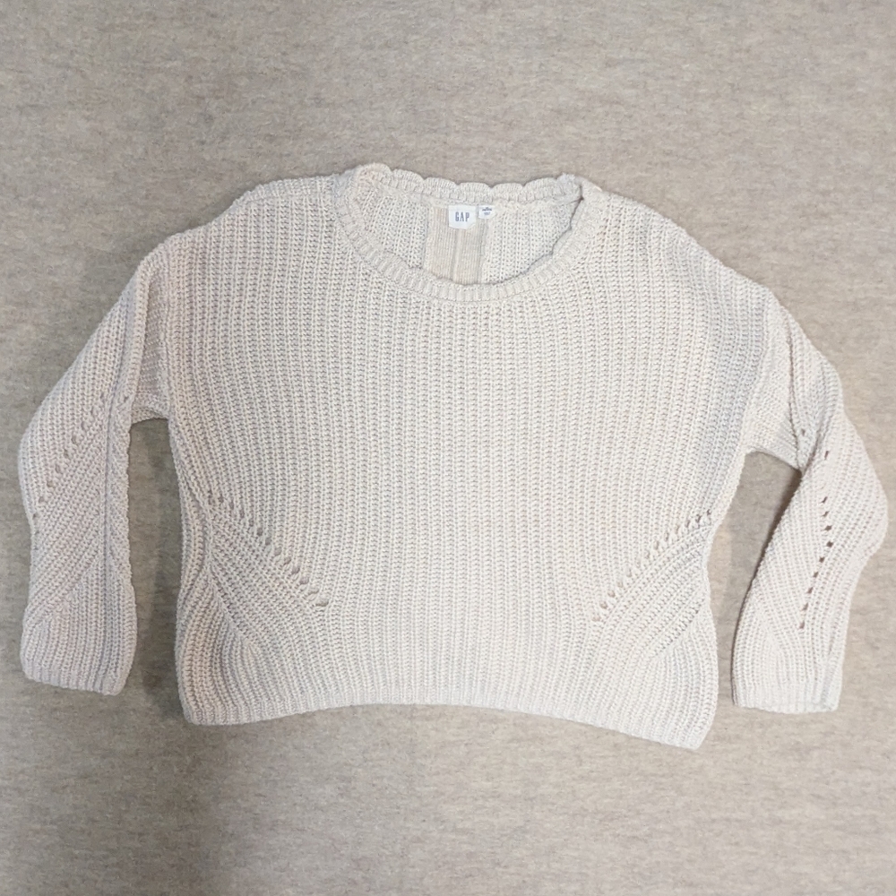 GAP Natural Cream 100% Cotton Knit Sweater Pull Over Feminine Scalloped Size P M